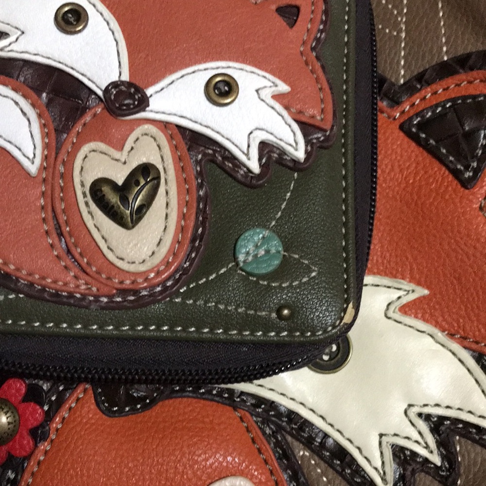 Chala Fox Multifunction Tote - Picture 13 of 13